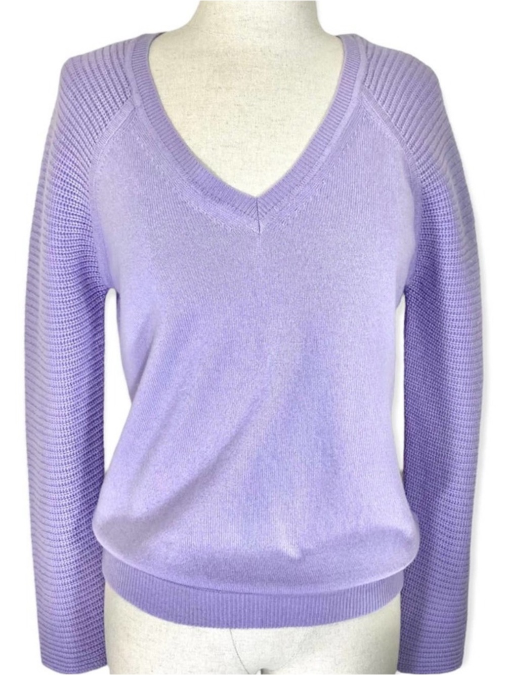 Peserico Wool Silk Cashmere V-Neck Sweater Lavender Lilac Size 42/S